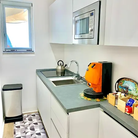 Normanni 5 Rooms & Apartment-3