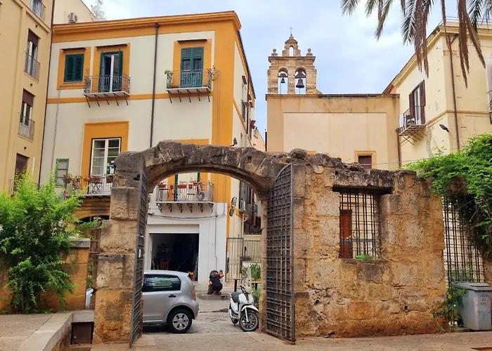 2 Sicilie Rooms And Suite In Centro
